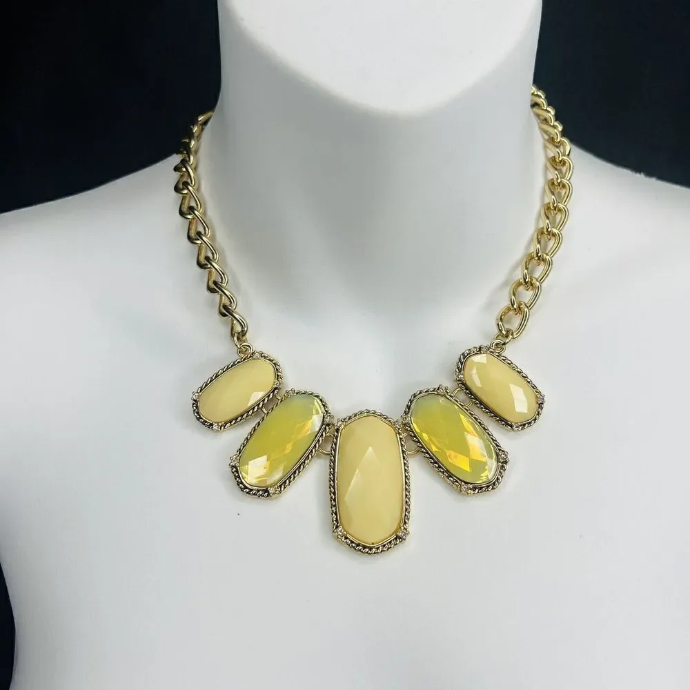 Baskin Brothers BB Mint Green￼ Yellow Tone Cabochon Necklace Bib Statement